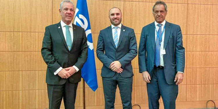 Energía: Martín Guzmán viaja a Brasil y busca cerrar la negociación para tener mayor suministro de gas en invierno