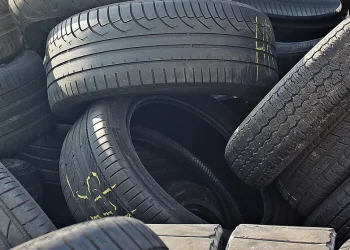 Inauguraron en Catamarca la primera planta del país que recicla neumáticos del sector minero