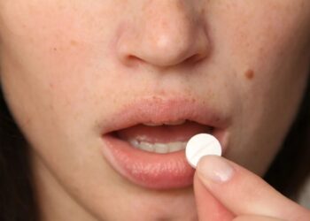 Para frenar el precio de los medicamentos, el gobierno extendió el acuerdo con las farmacias