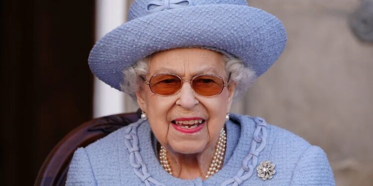 Reina Isabel II: qué tan grande era su fortuna en comparación con las tres personas más ricas de México