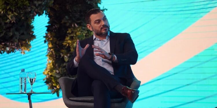 Álvarez Agis habló sobre la inflación: “Entramos en un nuevo régimen con un piso de 6,5% mensual”