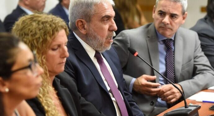 Con eje en la problemática del narcotráfico, Aníbal Fernández expuso en diputados