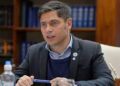Axel Kicillof discute  un nuevo aumento salarial para estatales y docentes bonaerenses