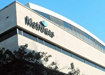 YPF: Quiénes son los interesados en comprar las acciones de Metrogas