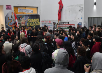 Los universitarios profundizan las protestas contra el ajuste de Milei