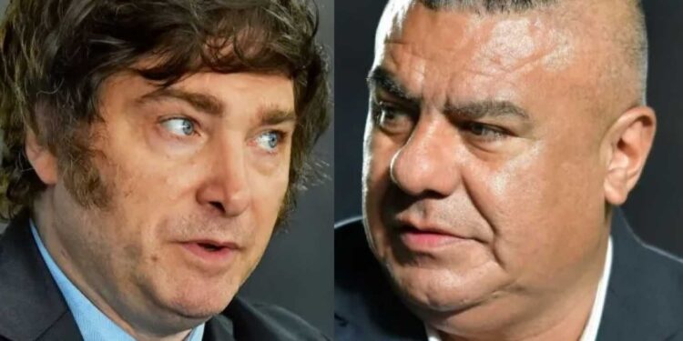 El Gobierno prepara una ofensiva judicial contra Chiqui Tapia, quien recibió ayer un fortísimo respaldo de todo el fútbol argentino