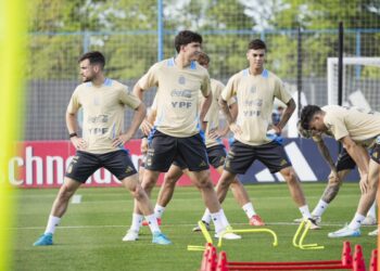 La Selección Argentina enfrentará a Perú hoy a las 21 hs