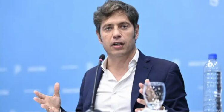 El gobernador bonaerense, propone que Buenos Aires asuma el control de Aerolíneas Argentinas ante una eventual venta