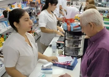 La venta de medicamentos por PAMI cayó fuerte en 2024