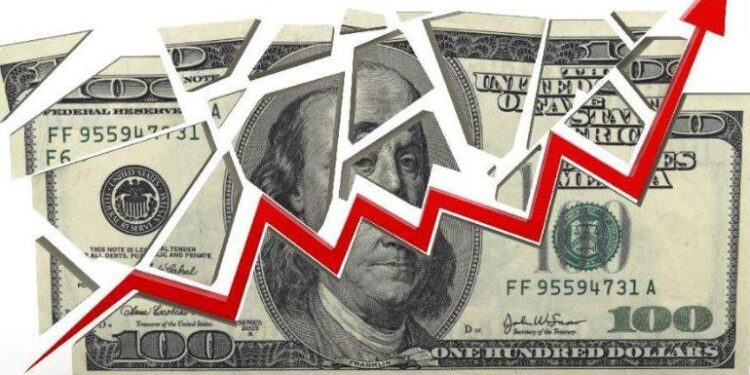 El dólar blue no para de subir: a cuánto cotiza este martes