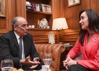 Guillermo Francos buscó bajarle el tono a la discusión entre Bullrich y Villarruell