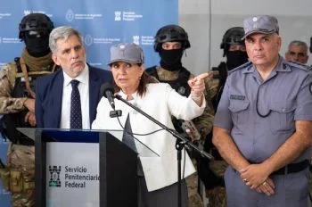 El intendente de Coronda denuncia que la inauguración de la cárcel fue una puesta en escena