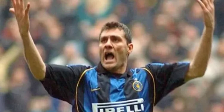 El italiano Christian Vieri icono del fútbol a nivel mundial a terminar en bancarrota
