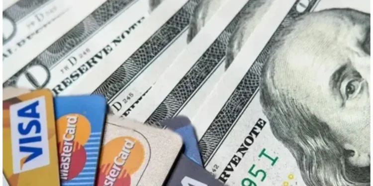 Sin Impuesto PAIS, estiman que la recaudación caerá hasta 1,4% real en 2025