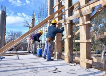 Construcción: Sigue en rojo la venta de insumos para la construcción