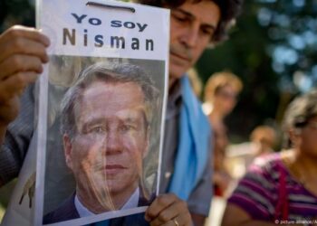 Caso Nisman: la fiscalía ratificó que fue un homicidio vinculado a su investigación en la causa AMIA