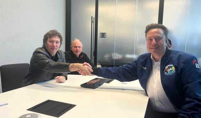 La defensa de Javier Milei a Elon Musk tras la polémica por su saludo nazi: “Se vienen nuevos vientos…”