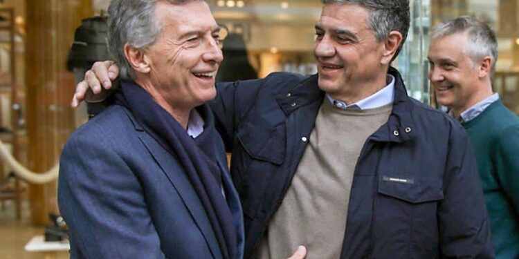 Los primos Macri cada vez mas enfrentados a La Libertad Avanza