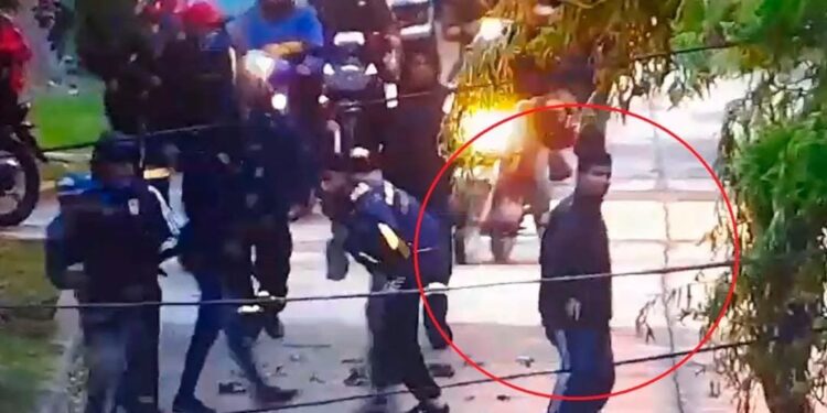 Una interna de la Uocra terminó en una batalla campal a los tiros