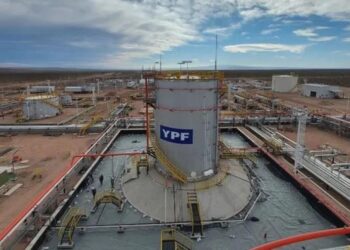YPF va a invertir 5 mil millones de dólares en la zona de Vaca Muerta