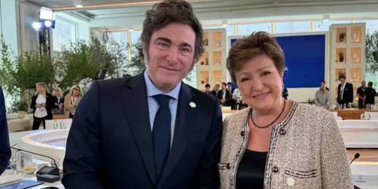 FMI: Javier Milei se enfoca en los gobernadores para blindar el DNU