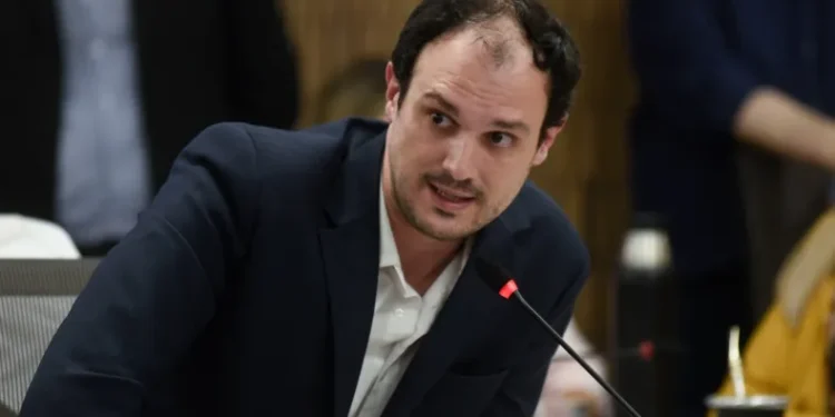 La Libertad Avanza revive acuerdo con el PRO ( y la UCR? )