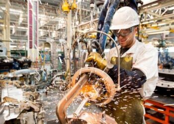 Industria: Los datos del INDEC mostraron que el sector manufacturero llegó apenas al 55%, en enero