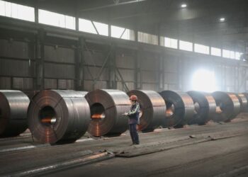 Como respuesta a los aranceles de EE.UU., la Unión Europea propone un recorte del 15% en la importación de acero