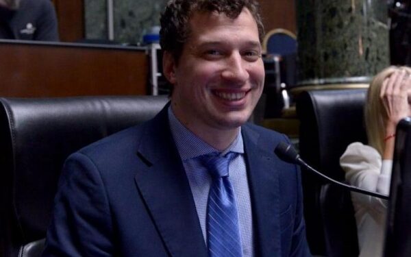 Unión Porteña Cambiará Logo por Decisión Electoral