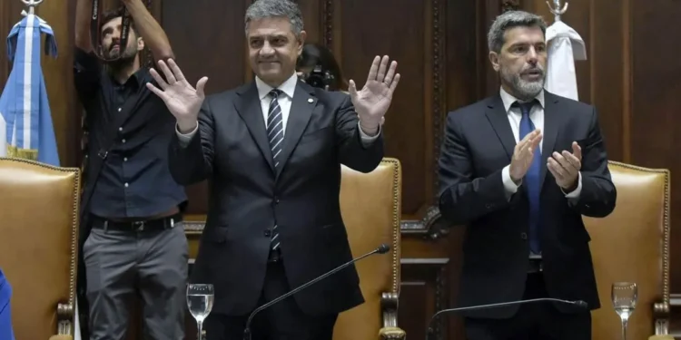Delegados de Macri en el Vaticano; él se queda en BsAs