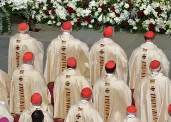 El Papa y la Santa Sede: ¿Cuáles son los salarios en el Vaticano?