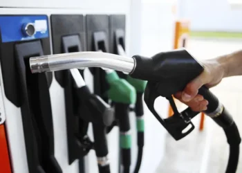 Ventas de combustibles: Primer crecimiento en la era Milei