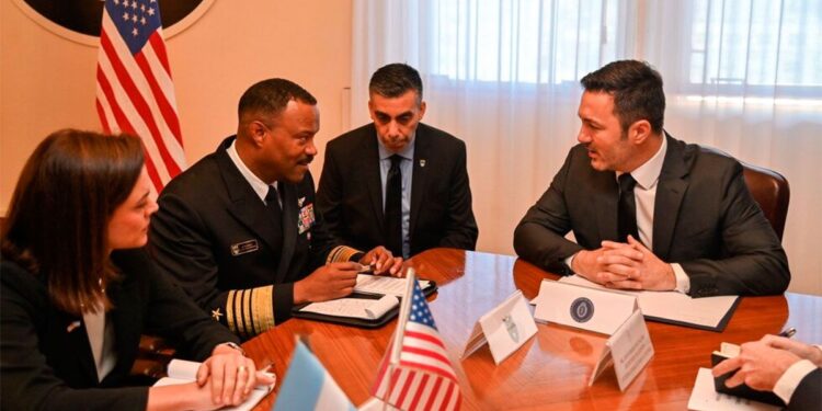 Comando Sur: Milei tiene reunión