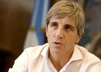 Nuevo superávit fiscal anunciado por Caputo