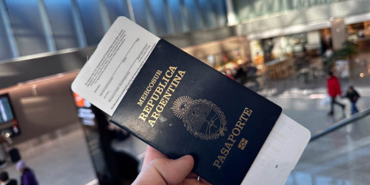 China eliminará el visado turístico para ciudadanos de Argentina