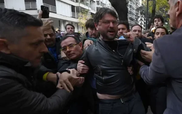 Juan Grabois: Condena a Kirchner atenta contra democracia.