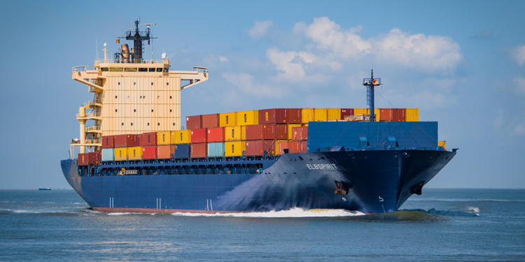 Habilitan biocombustibles para barcos de río y mar.
