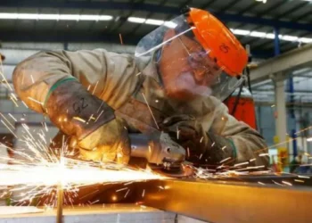 Industria del metal: capacidad instalada crítica.