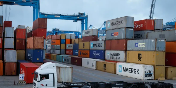 Récord en 2025: Superávit comercial de junio.