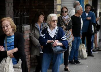 Aumento del gasto público: 4,6% real por jubilaciones.