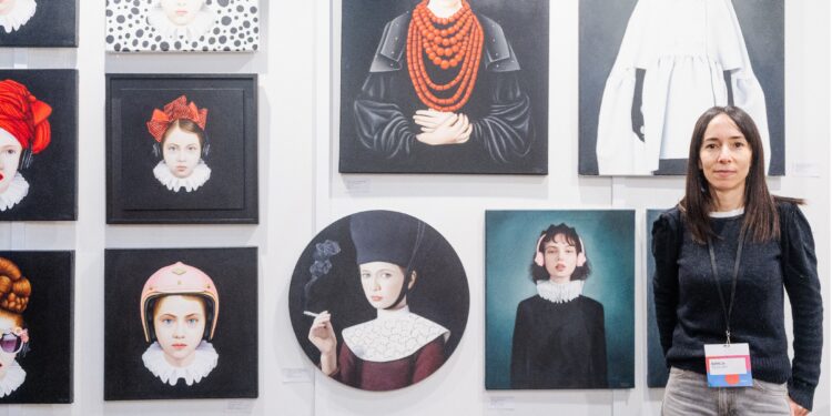 Arte en el microcentro nueva muestra: “entre mundos”