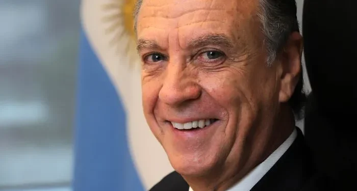 Consejo de las Américas inicia con Grinman y el veto.