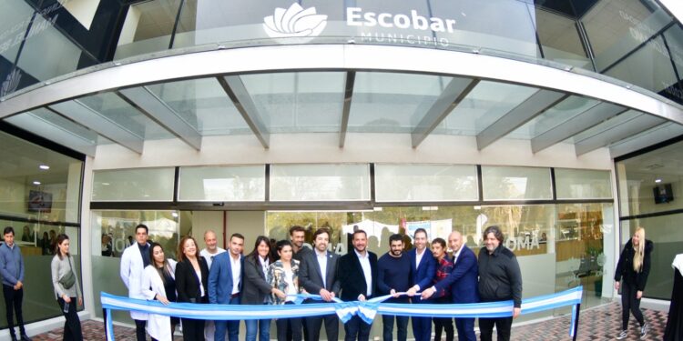 Más salud en Escobar: Sujarchuk inauguró la Clínica de Alta Complejidad Manuel Belgrano