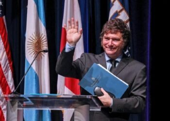 Prima de riesgo: Milei viaja a EEUU.