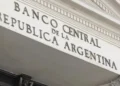 BCRA y bancos: Tensión por el aumento de encajes.