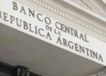 BCRA y bancos: Tensión por el aumento de encajes.