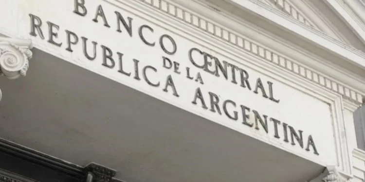 BCRA y bancos: Tensión por el aumento de encajes.