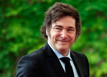 Milei confirma negociaciones por fondos de EE. UU.