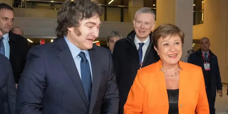 El FMI celebra el espaldarazo de EE. UU. a Argentina.