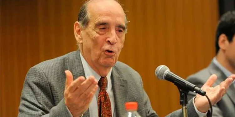 Duro cruce: Carlos Rodríguez cuestiona a Ricardo Arriazu